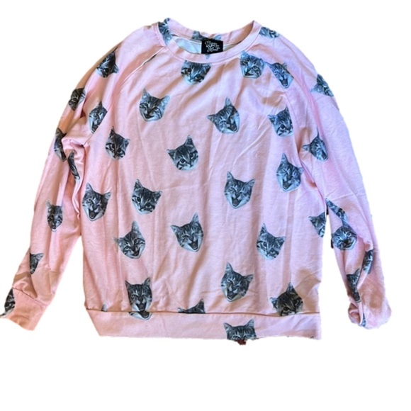gypsy heart Tops - Cat print sweater top